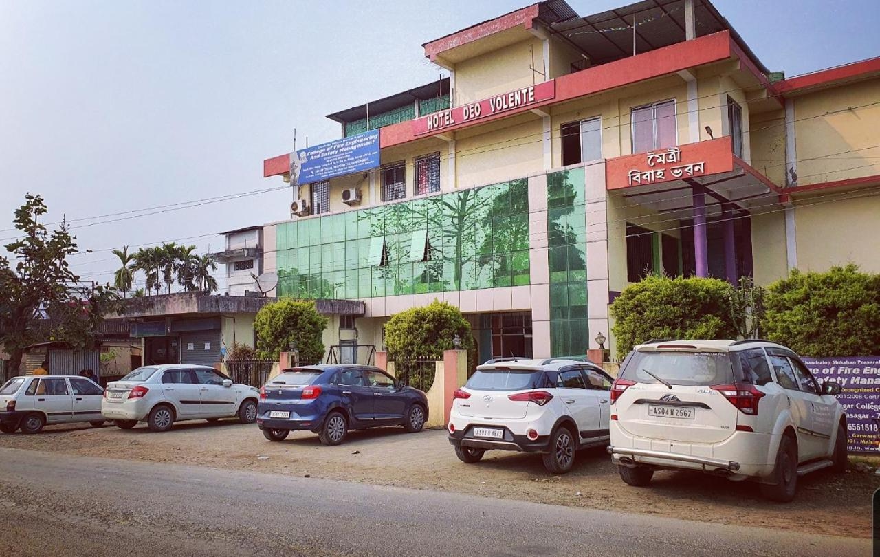 Hotel Deo Volente Sivasagar Екстер'єр фото