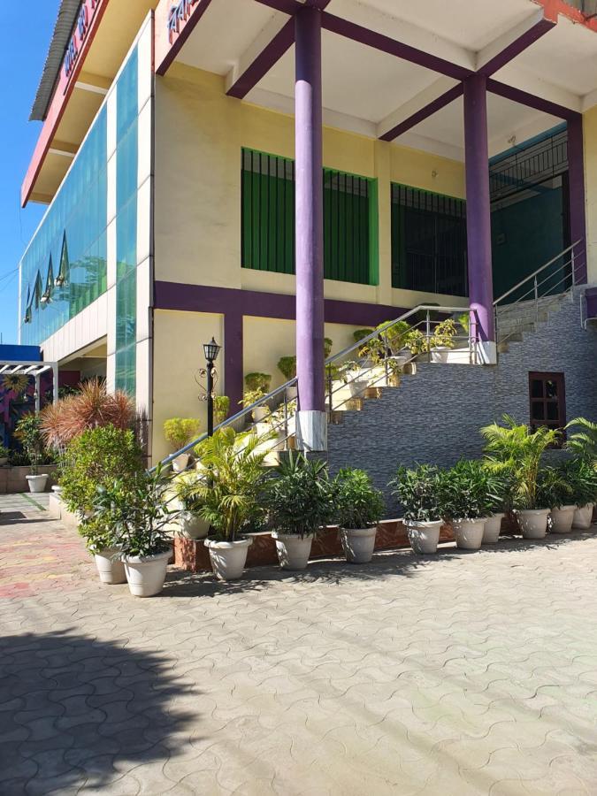 Hotel Deo Volente Sivasagar Екстер'єр фото