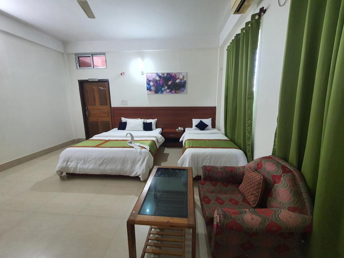 Hotel Deo Volente Sivasagar Екстер'єр фото